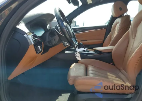 2019 BMW 540 I из США, поврежденный, VIN WBAJE5C57KG919138